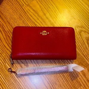 Red coach wallet/wristlet (brand new)